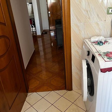 Appartamento Incantevole Con Posto Auto Privato Vlorë Buitenkant foto